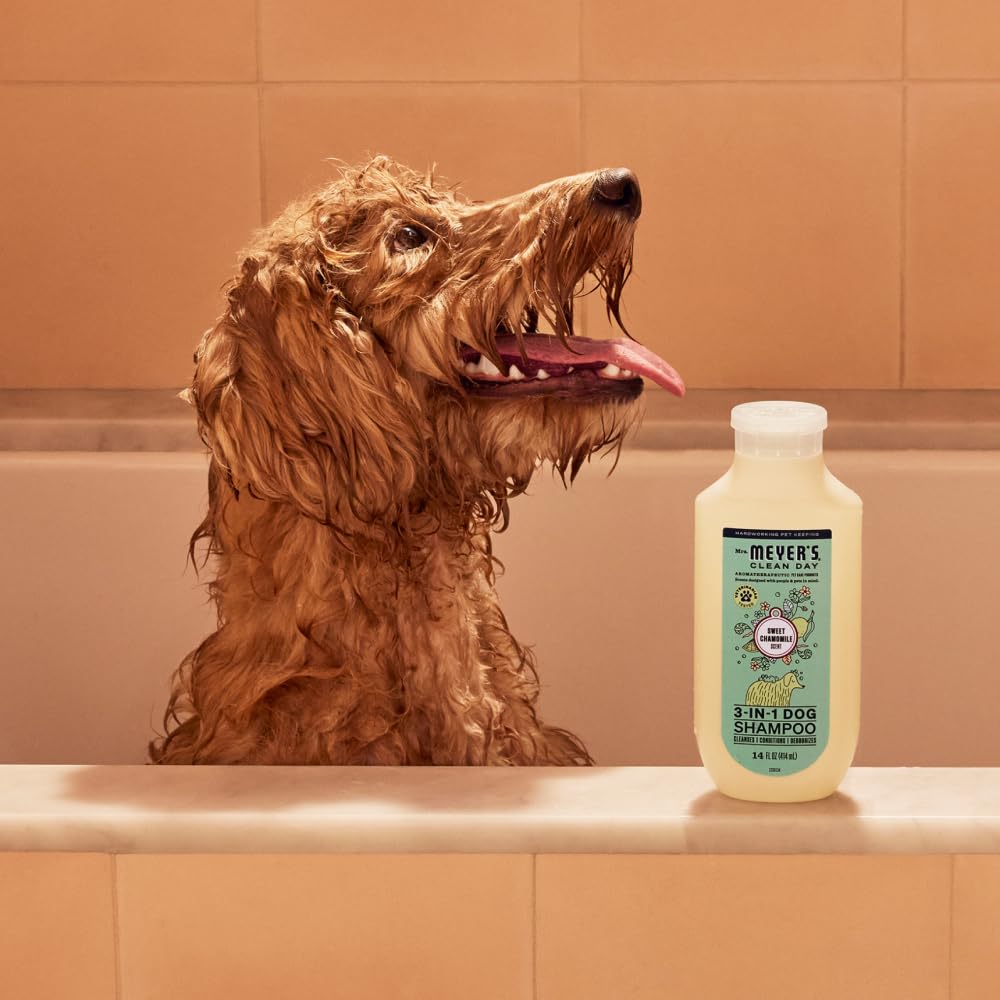 MRS. MEYER'S Clean Day 3 in 1 Dog Shampoo, Sweet Chamomile Scent, 14oz